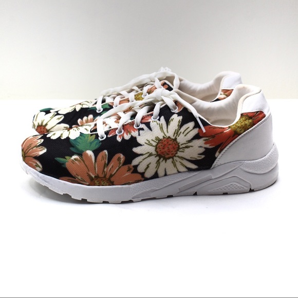 Laronna Black Abstract Floral Sneaker 10.5 11.5-12 - Picture 5 of 8